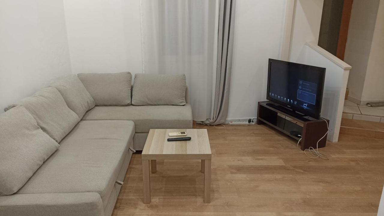 Studio Neuf Climatise Avec Terrasse #4 Toulon Dış mekan fotoğraf