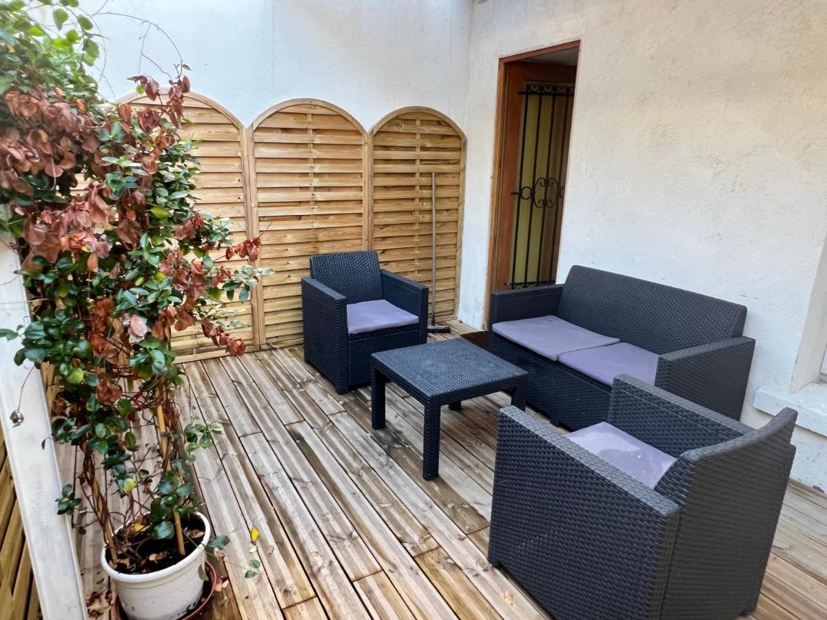 Studio Neuf Climatise Avec Terrasse #4 Toulon Dış mekan fotoğraf